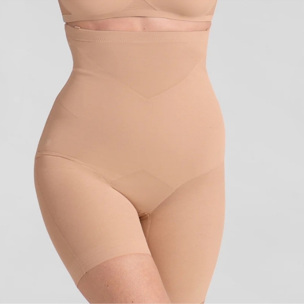Honeylove Sculptwear Super Power Short Size 2XL in Beige NWT Brand New Shapewear